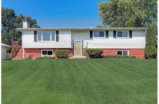 1983 Williams Drive, Stoughton, WI 53589