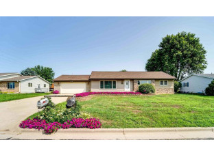 1602 Locust Lane Prairie Du Sac, WI 53578