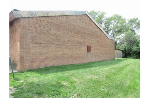 2502 Center Avenue, Janesville, WI 53546