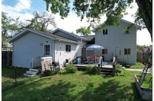 1005 S Main Street, Necedah, WI 54646