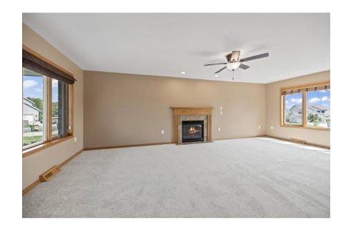 3107 Collingwood Drive, Sun Prairie, WI 53590