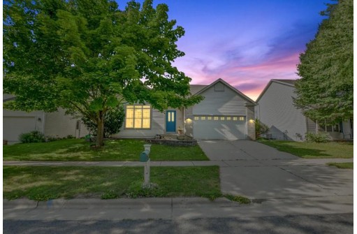 7818 Twinflower Drive, Madison, WI 53719