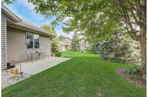 1171 Sawyer Way 12, Sun Prairie, WI 53590