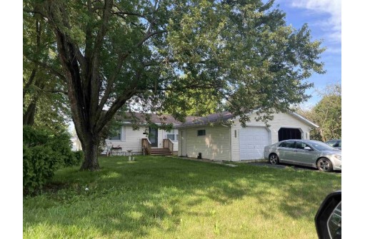 1793 Post Road, Beloit, WI 53511