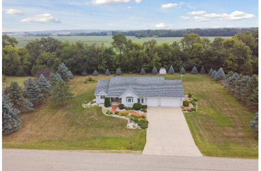 N4276 Country Club Drive, Brodhead, WI 53520