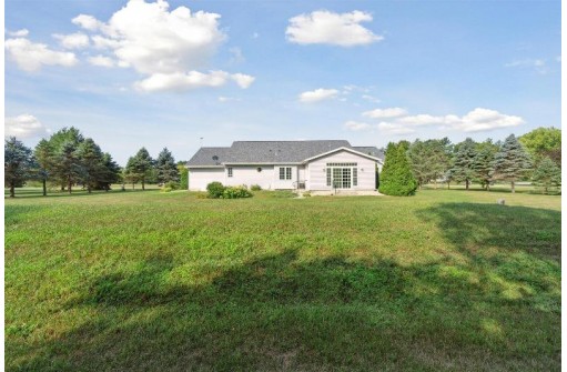 N4276 Country Club Drive, Brodhead, WI 53520