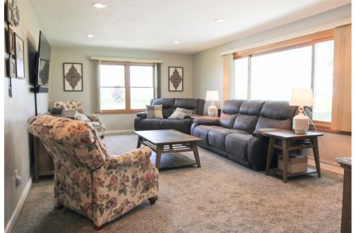 W11315 County Road I, Waterloo, WI 53594