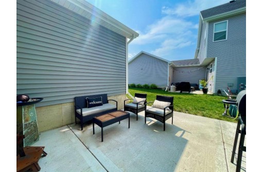 1031 Range Trail, Verona, WI 53593