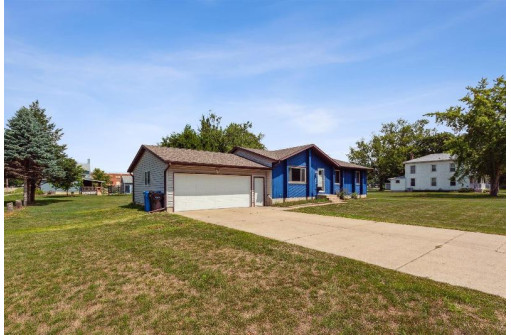 405 12th Street, Brodhead, WI 53520