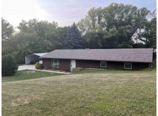 6036 W Fenrick Road Janesville, WI 53548