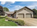 667 Corta Court, Arlington, WI 53911