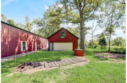 W6226 Front Road, Johnson Creek, WI 53038