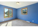 1003 N Wuthering Hills Drive, Janesville, WI 53546