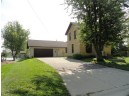 621 Silver Lake Drive, Portage, WI 53901