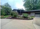 4154 Twin Valley Road, Middleton, WI 53562