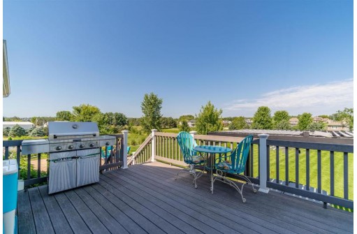 7600 Bell Vine Court, Verona, WI 53593