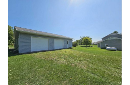 W10428 Church Road, Waupun, WI 53963