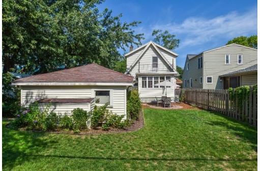 1813 Jenifer Street, Madison, WI 53704