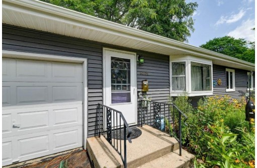 6006 Barton Road, Madison, WI 53711