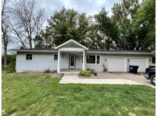 109 Holtz Street Rock Springs, WI 53961