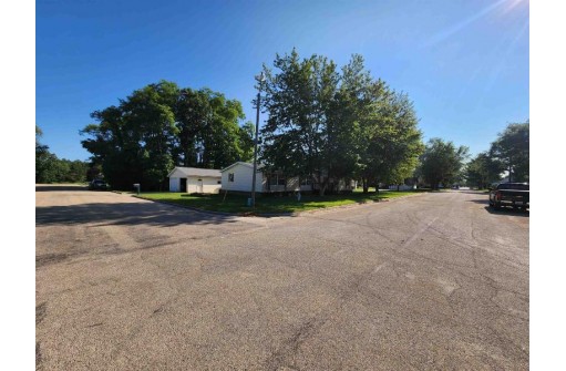 316 W Maple Street, Muscoda, WI 53573