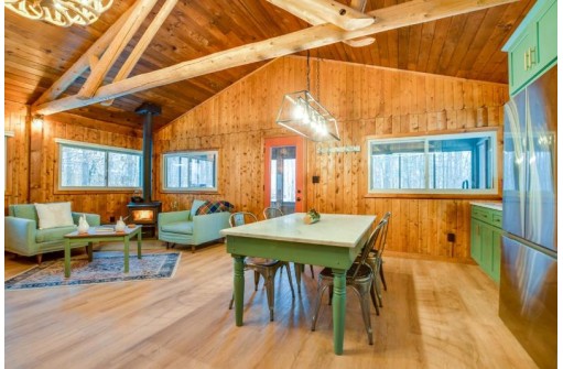 325 Deer Run Road, Muscoda, WI 53573