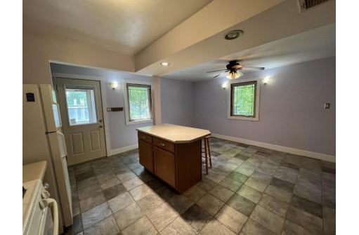 41 Braeger Drive, Fitchburg, WI 53713-4791