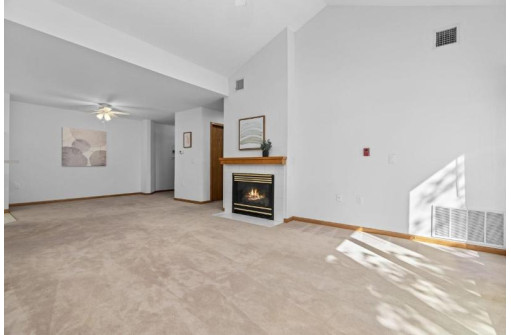 29 Park Heights Court, Madison, WI 53711