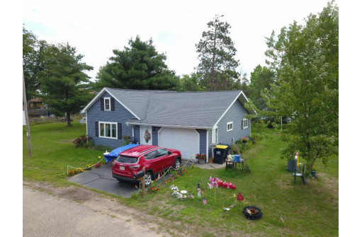 200 Plum Street, Necedah, WI 54646