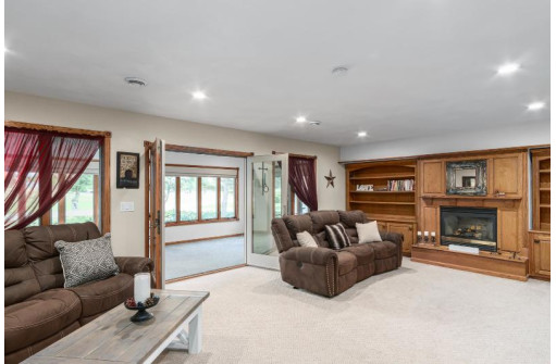 392 Fairway Drive, Milton, WI 53563