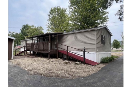 33289 County Road K, Prairie Du Chien, WI 53821