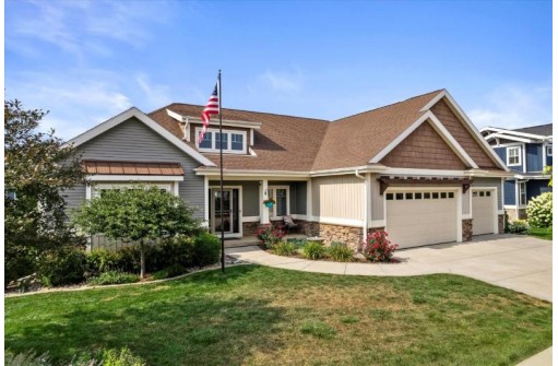 1115 Ireland Drive, Waunakee, WI 53597