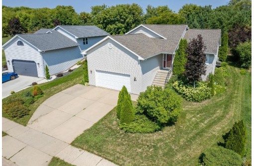 643 Parkside Avenue, Baraboo, WI 53913