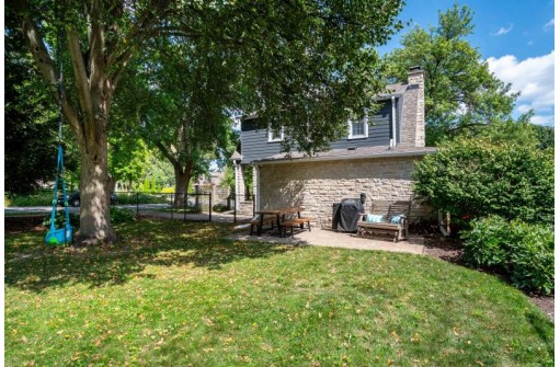 418 Toepfer Avenue, Madison, WI 53711