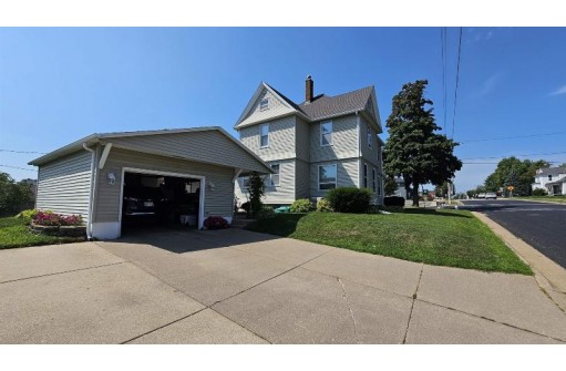 253 N Monroe Street, Lancaster, WI 53813