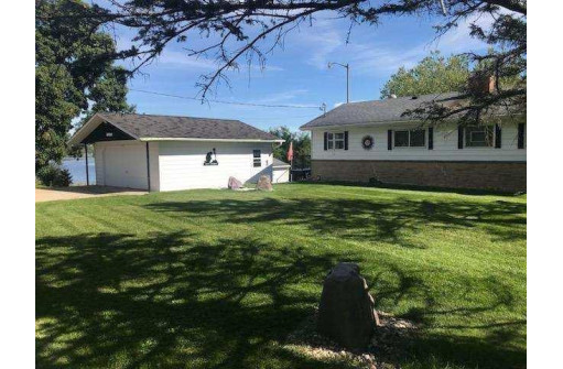 W3839 County Road C, Montello, WI 53949-8620