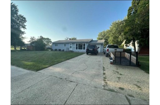 448 Kellogg Avenue, Janesville, WI 53546