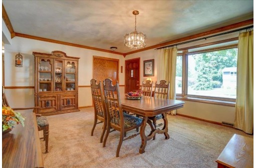 2013 Michigan Avenue, Sun Prairie, WI 53590