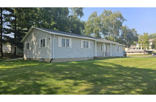 970 N Water Street, Platteville, WI 53818