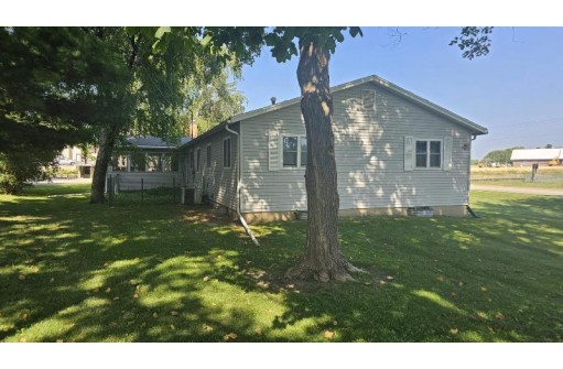 970 N Water Street, Platteville, WI 53818