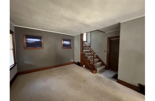 1149 Hinsdale Drive, Beloit, WI 53511