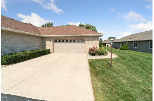 4300 W Rotamer Court, Janesville, WI 53546