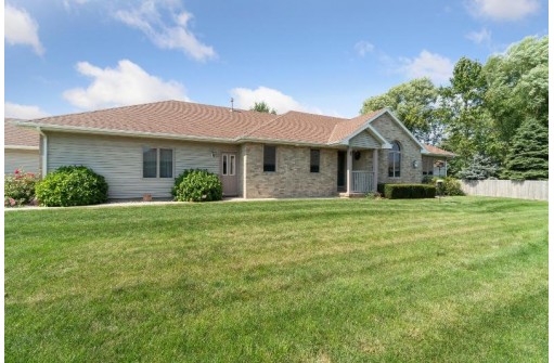 4300 W Rotamer Court, Janesville, WI 53546