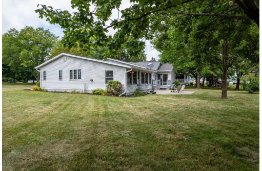 708 Viking View Drive, Reedsburg, WI 53959