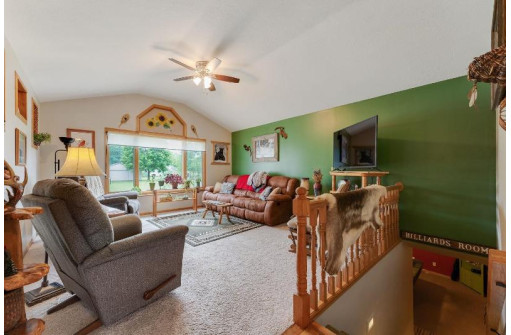 E11145 Wynsong Drive, Baraboo, WI 53913