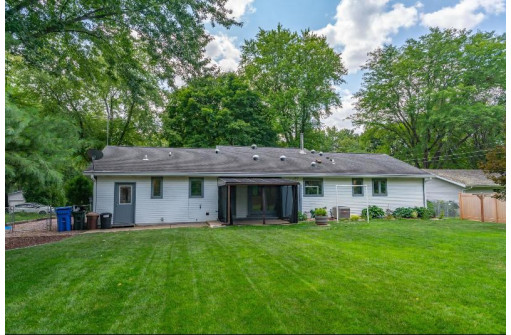 4838 Maple Avenue, Fitchburg, WI 53711