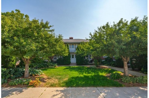 5347 Garden View Court, Madison, WI 53713