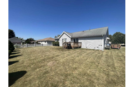 3826 Mallard Lane, Janesville, WI 53546