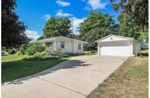 602 S Van Buren Street, Stoughton, WI 53589