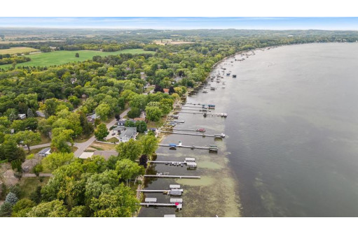 N4132 S Lakeshore Drive, Markesan, WI 53946